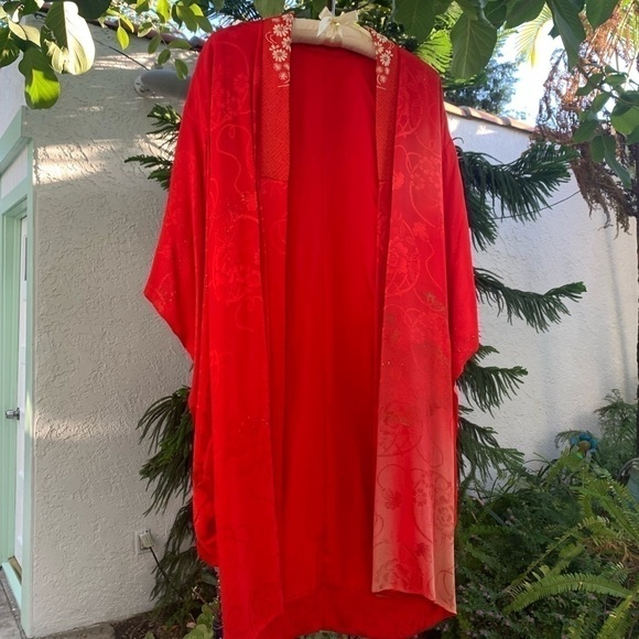 Vtg Kimono Handcrafted Daisy Floral Embroidery | Red Jacquard Print | One Size - Picture 5 of 16